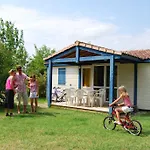 Lagrange Vacances Port Lalande Tatil parkı Castelmoron-sur-Lot