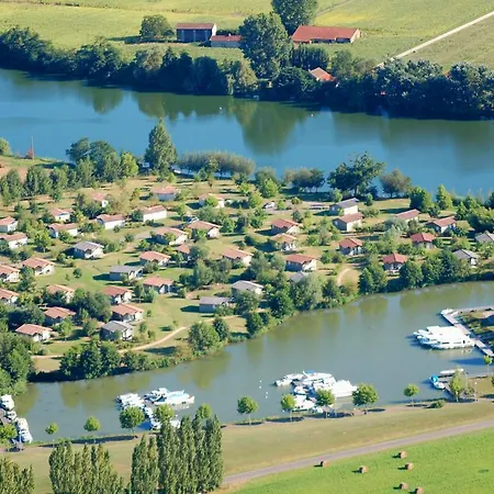 Lagrange Grand Bleu - Port Lalande 2*