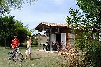 Prázdninový areál Lagrange Port Lalande