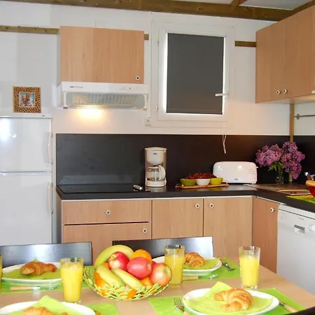 Lagrange Grand Bleu - Port Lalande 2*