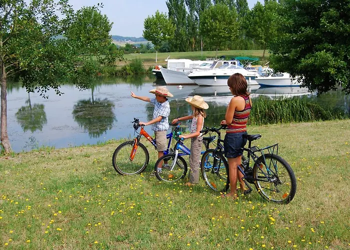 Lagrange Grand Bleu - Port Lalande Feriepark Castelmoron-sur-Lot