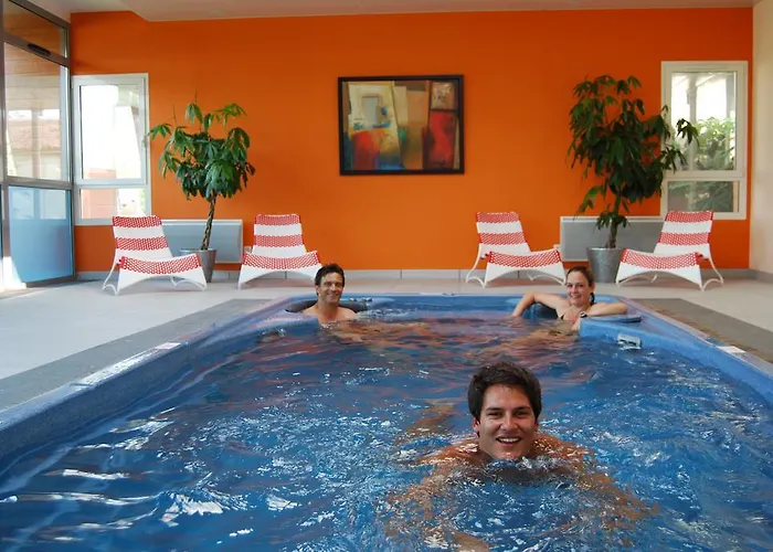 Lagrange Vacances Port Lalande 2*