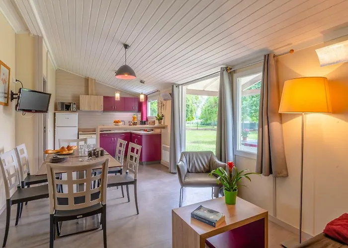 Lagrange Grand Bleu - Port Lalande Feriepark